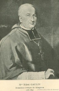 Mgr Rémi Gaulin : deuxième évêque de la ville de Kingston. Source : la Ville de Montréal, section des archives. BM1-5P0774-01.