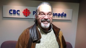 Photo : L'écrivain et dramaturge Jean-Marc Dalpé. Source : ICI Radio-Canada.